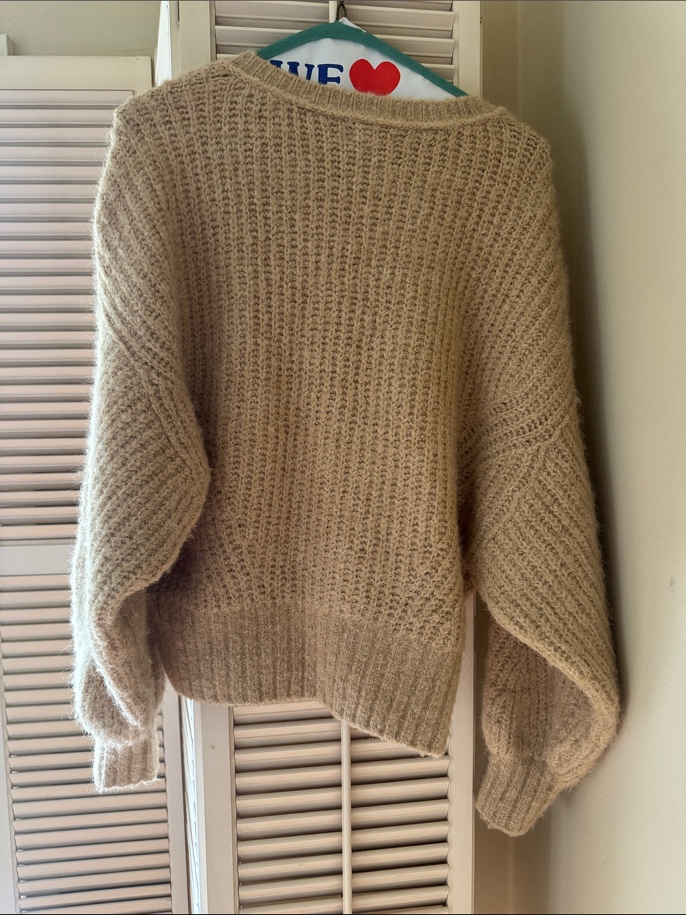 Cozy Beige Button-Front Knit Cardigan Sweater - Picture 4 of 4